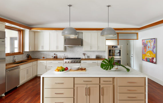 4 immaculate kitchen